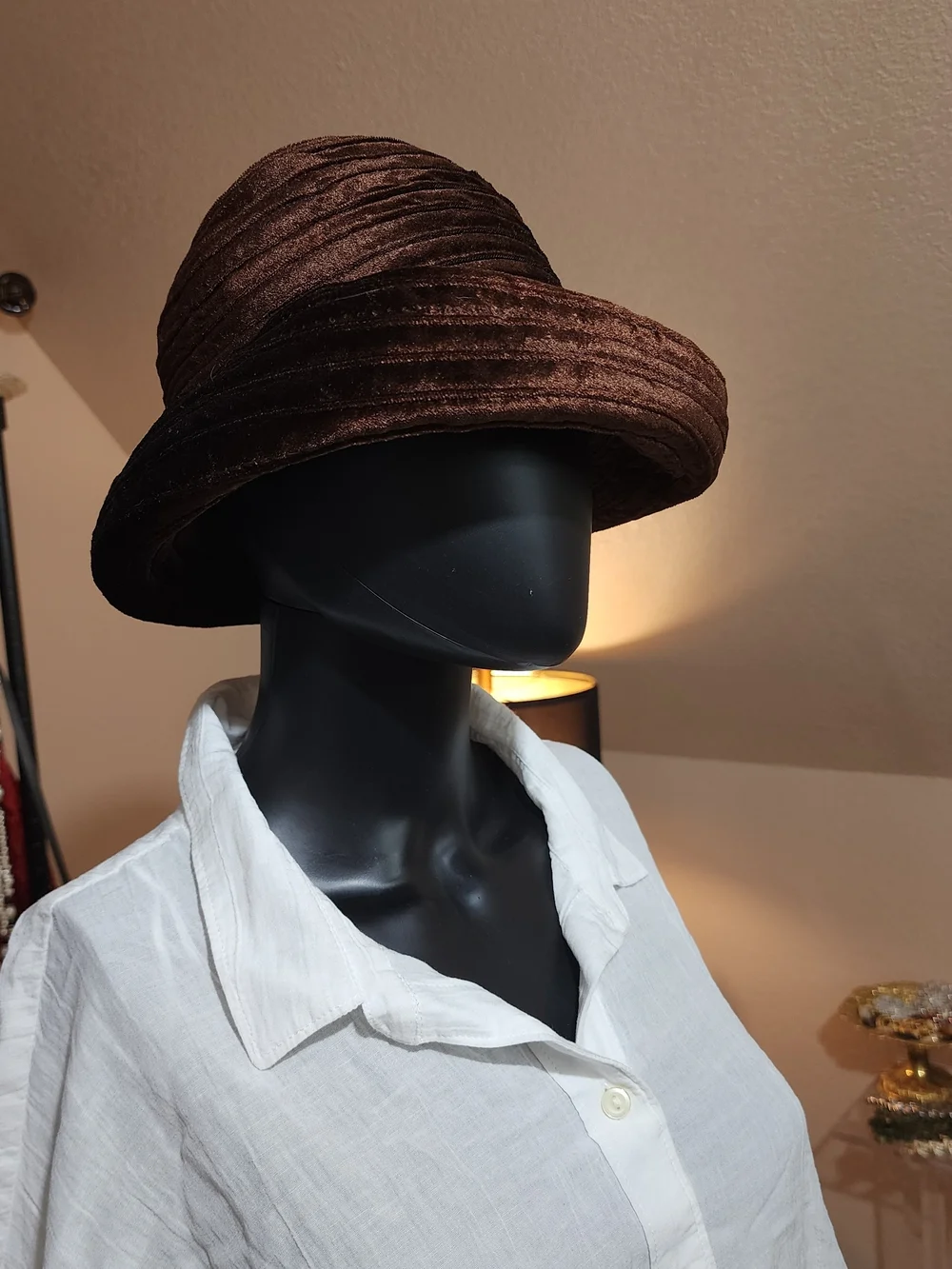 Vintage Brown Velvet Ruched Cloche Hat - Women Accessories - Picture 3 of 7